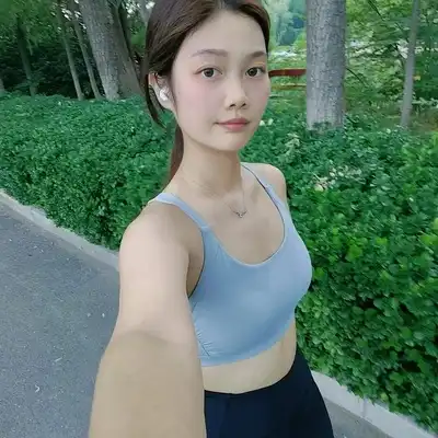 余晨悦
